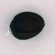 幅：20 (cm)×奥行：16 (cm)×高さ：13 (cm)／47 (g)，撮影・計測日：2005-12-05