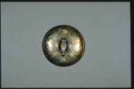 幅：5.0 (cm)×奥行：0.9 (cm)×高さ：5.0 (cm)／9 (g)，撮影・計測日：1996-01-29
