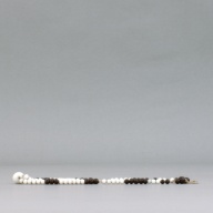 幅：1.9 (cm)×奥行：30 (cm)×高さ：2.1 (cm)／97 (g)，撮影・計測日：2004-02-12