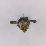 幅：16 (cm)×奥行：9.0 (cm)×高さ：23 (cm)／1.36 (kg)，撮影・計測日：2003-03-04
