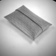 幅：28 (cm)×奥行：19 (cm)×高さ：5.7 (cm)／57 (g)，撮影・計測日：1994-09-13