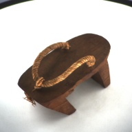 幅：10 (cm)×奥行：22 (cm)×高さ：12 (cm)／361 (g)，撮影・計測日：1993-10-20