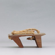 幅：10 (cm)×奥行：20 (cm)×高さ：9.4 (cm)／691 (g)，撮影・計測日：2004-04-05