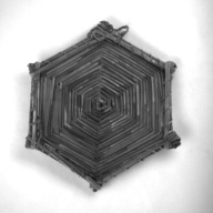 幅：24 (cm)×奥行：27 (cm)×高さ：4.2 (cm)／58 (g)，撮影・計測日：1993-05-25