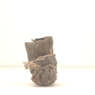 幅：12 (cm)×奥行：26 (cm)×高さ：19 (cm)／224 (g)，撮影・計測日：2000-05-02