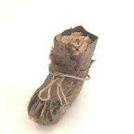 幅：11 (cm)×奥行：25 (cm)×高さ：19 (cm)／204 (g)，撮影・計測日：2000-05-02