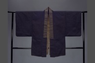 幅：131 (cm)×高さ：100 (cm)／1.18 (kg)，撮影・計測日：2000-09-05
