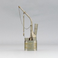 幅：3.7 (cm)×奥行：12 (cm)×高さ：27 (cm)／486 (g)，撮影・計測日：2004-05-14