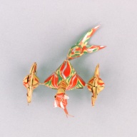 幅：19 (cm)×奥行：21 (cm)×高さ：19 (cm)／20 (g)，撮影・計測日：2004-12-08