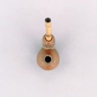 幅：6.5 (cm)×奥行：15 (cm)×高さ：20 (cm)／404 (g)，撮影・計測日：2005-02-07