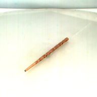 幅：3.2 (cm)×奥行：66 (cm)×高さ：2.8 (cm)／130 (g)，撮影・計測日：1993-01-28