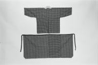 幅：120 (cm)×高さ：72 (cm)／250 (g)，撮影・計測日：1985-07-05<BR>幅：129 (cm)×高さ：63 (cm)／180 (g)，撮影・計測日：1985-07-05