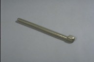 幅：17 (cm)×奥行：1.4 (cm)×高さ：1.6 (cm)／30 (g)，撮影・計測日：1996-02-15
