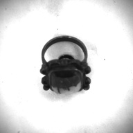 幅：2.2 (cm)×奥行：2.5 (cm)×高さ：2.6 (cm)／9 (g)，撮影・計測日：1994-03-29