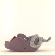 幅：12 (cm)×奥行：19 (cm)×高さ：7.3 (cm)／17 (g)，撮影・計測日：2002-11-22