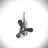 幅：1.6 (cm)×奥行：3.3 (cm)×高さ：0.8 (cm)／2 (g)，撮影・計測日：1996-05-13