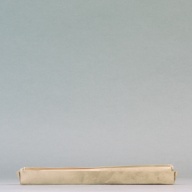 幅：10 (cm)×奥行：21 (cm)×高さ：1.9 (cm)／51 (g)，撮影・計測日：2003-08-25
