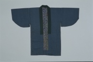 幅：124 (cm)×高さ：92 (cm)／450 (g)，撮影・計測日：2001-09-26