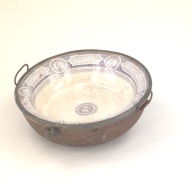 幅：29 (cm)×奥行：31 (cm)×高さ：12 (cm)／1.42 (kg)，撮影・計測日：2001-06-07