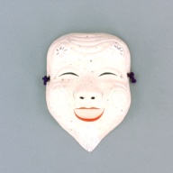 幅：17 (cm)×奥行：24 (cm)×高さ：7.5 (cm)／58 (g)，撮影・計測日：2004-04-02