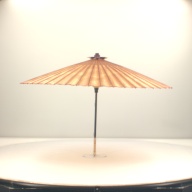 幅：112 (cm)×奥行：110 (cm)×高さ：74 (cm)／637 (g)，撮影・計測日：2001-06-15