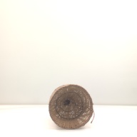 幅：32 (cm)×奥行：82 (cm)×高さ：30 (cm)／1.1 (kg)，撮影・計測日：2001-06-15
