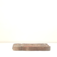 幅：46 (cm)×奥行：36 (cm)×高さ：3.7 (cm)／1.75 (kg)，撮影・計測日：2001-08-13