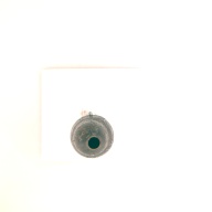 幅：7.1 (cm)×奥行：7.3 (cm)×高さ：28 (cm)／60 (g)，撮影・計測日：2001-06-27