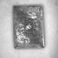 幅：3.8 (cm)×奥行：5.6 (cm)×高さ：0.9 (cm)／12 (g)，撮影・計測日：1992-12-25