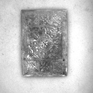 幅：3.9 (cm)×奥行：5.6 (cm)×高さ：0.9 (cm)／13 (g)，撮影・計測日：1992-12-25