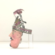 幅：26 (cm)×奥行：26 (cm)×高さ：44 (cm)／491 (g)，撮影・計測日：2001-10-03