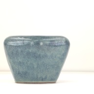 幅：40 (cm)×奥行：37 (cm)×高さ：25 (cm)／4.73 (kg)，撮影・計測日：2001-10-10