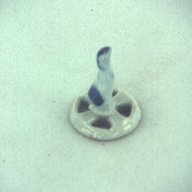 幅：2.9 (cm)×奥行：2.9 (cm)×高さ：3.5 (cm)／8 (g)，撮影・計測日：1996-06-05