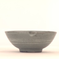 幅：11 (cm)×奥行：11 (cm)×高さ：4.7 (cm)／158 (g)，撮影・計測日：2001-06-28
