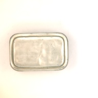 幅：18 (cm)×奥行：12 (cm)×高さ：5.9 (cm)／143 (g)，撮影・計測日：2001-11-12
