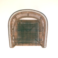 幅：63 (cm)×奥行：63 (cm)×高さ：79 (cm)／3.24 (kg)，撮影・計測日：2001-11-12