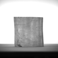 幅：8.4 (cm)×奥行：8.6 (cm)×高さ：8.5 (cm)／371 (g)，撮影・計測日：1993-11-11