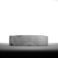 幅：8.2 (cm)×奥行：8.1 (cm)×高さ：2.1 (cm)／68 (g)，撮影・計測日：1993-11-11