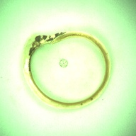 幅：1.6 (cm)×奥行：8.9 (cm)×高さ：0.8 (cm)／30 (g)，撮影・計測日：1996-12-13