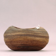 W:27 (cm)×D:27 (cm)×H:15 (cm)／248 (g)，Measurement date:2002-06-27