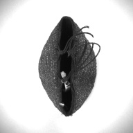 幅：13 (cm)×奥行：20 (cm)×高さ：13 (cm)／37 (g)，撮影・計測日：1993-11-11