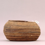 W:23 (cm)×D:22 (cm)×H:12 (cm)／196 (g)，Measurement date:2002-06-27