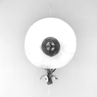 幅：15 (cm)×奥行：19 (cm)×高さ：1.7 (cm)／142 (g)，撮影・計測日：1994-01-07