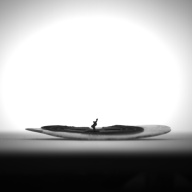 幅：8.0 (cm)×奥行：8.1 (cm)×高さ：2.3 (cm)／46 (g)，撮影・計測日：1993-11-12