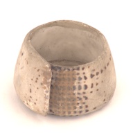 幅：6.7 (cm)×奥行：7.2 (cm)×高さ：4.7 (cm)／105 (g)，撮影・計測日：2001-07-23