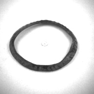 幅：0.7 (cm)×奥行：7.9 (cm)×高さ：0.5 (cm)／4 (g)，撮影・計測日：1996-12-18