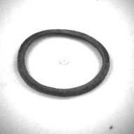 幅：0.6 (cm)×奥行：6.9 (cm)×高さ：0.4 (cm)／4 (g)，撮影・計測日：1996-12-18