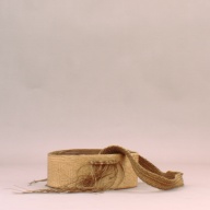 幅：29 (cm)×奥行：28 (cm)×高さ：11 (cm)／201 (g)，撮影・計測日：2002-08-06