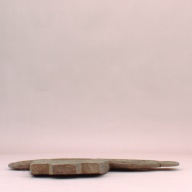 W:66 (cm)×D:51 (cm)×H:7.3 (cm)／3.37 (kg)，Measurement date:2002-08-08