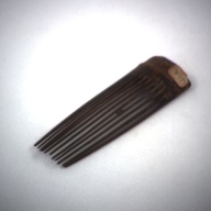 幅：5.4 (cm)×奥行：17 (cm)×高さ：1.9 (cm)／22 (g)，撮影・計測日：1993-11-22